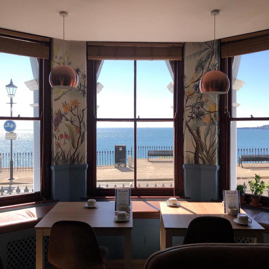 No: 1 The Esplanade Guest Accommodation. Tenby Exterior foto