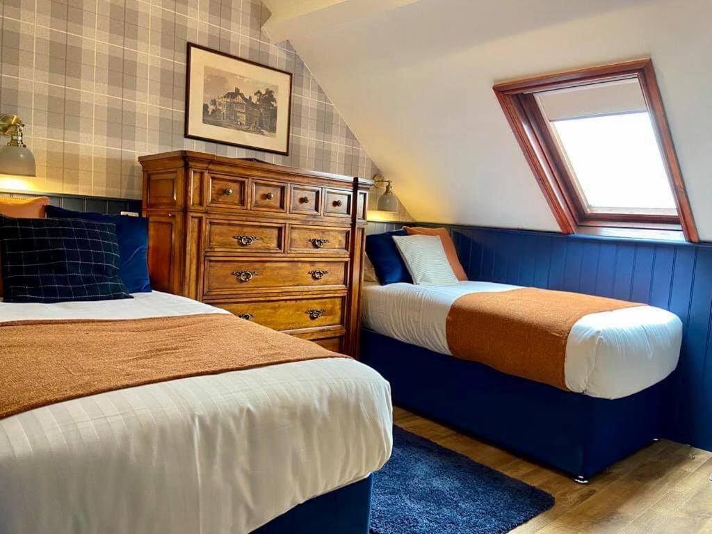 No: 1 The Esplanade Guest Accommodation. Tenby Exterior foto