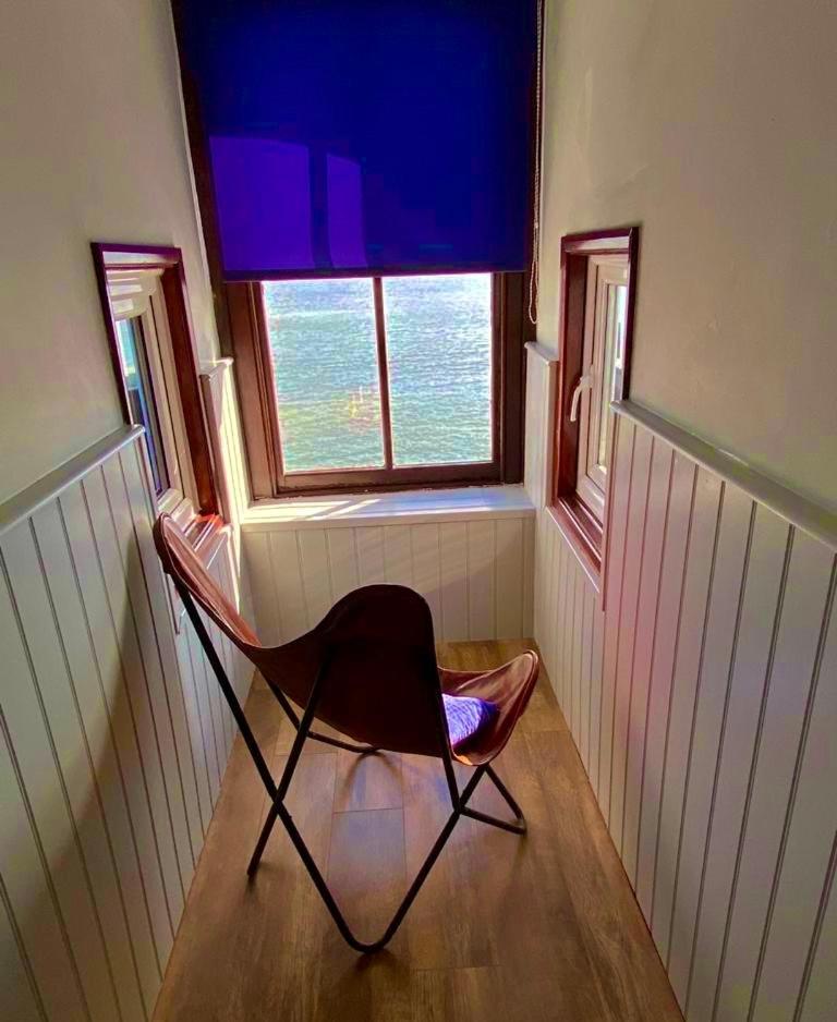 No: 1 The Esplanade Guest Accommodation. Tenby Exterior foto