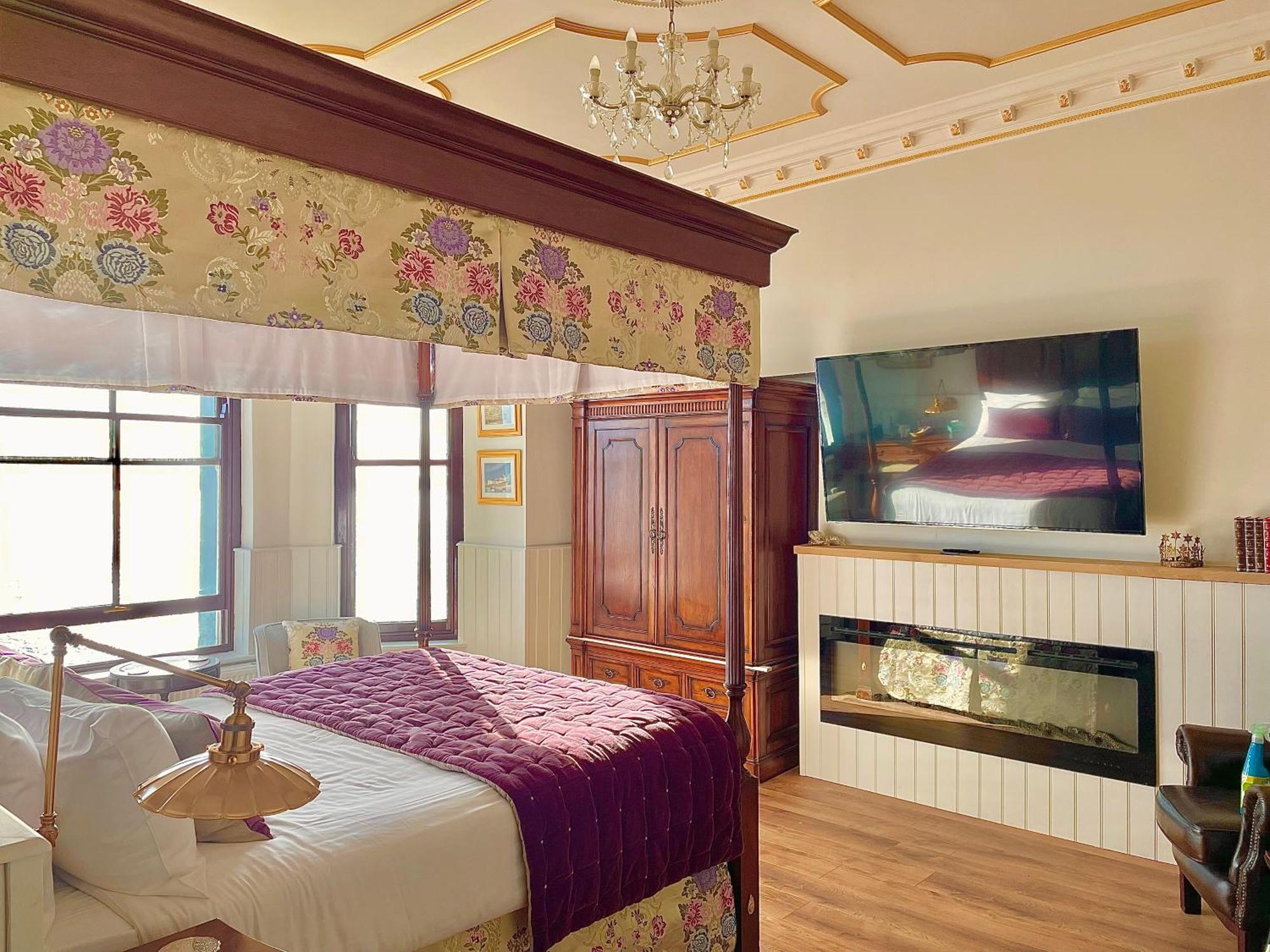 No: 1 The Esplanade Guest Accommodation. Tenby Exterior foto